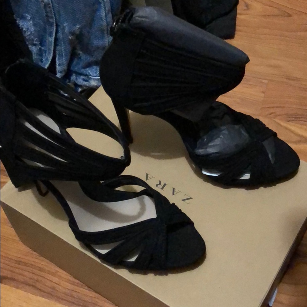 Zara black heels